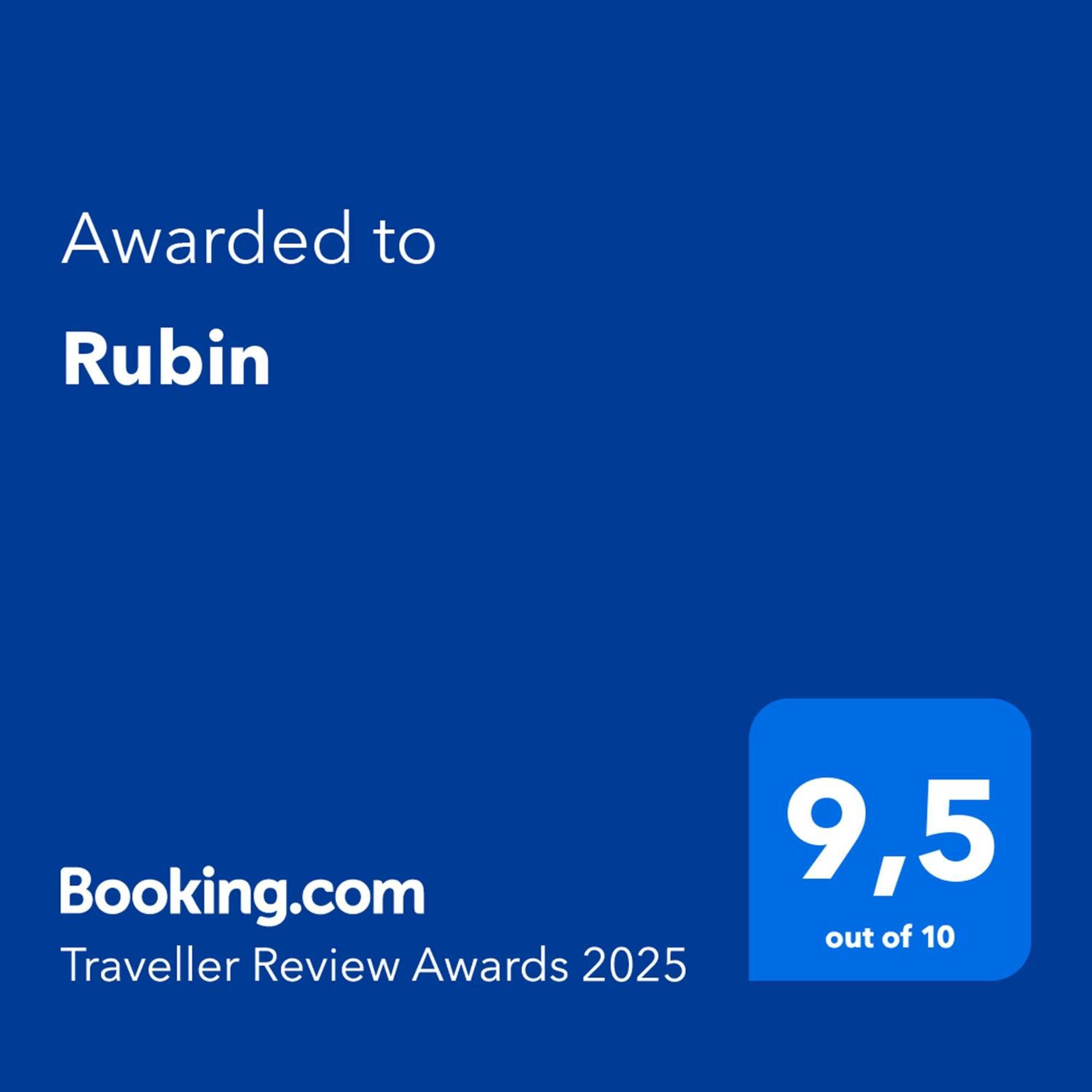 Rubin Apartment *